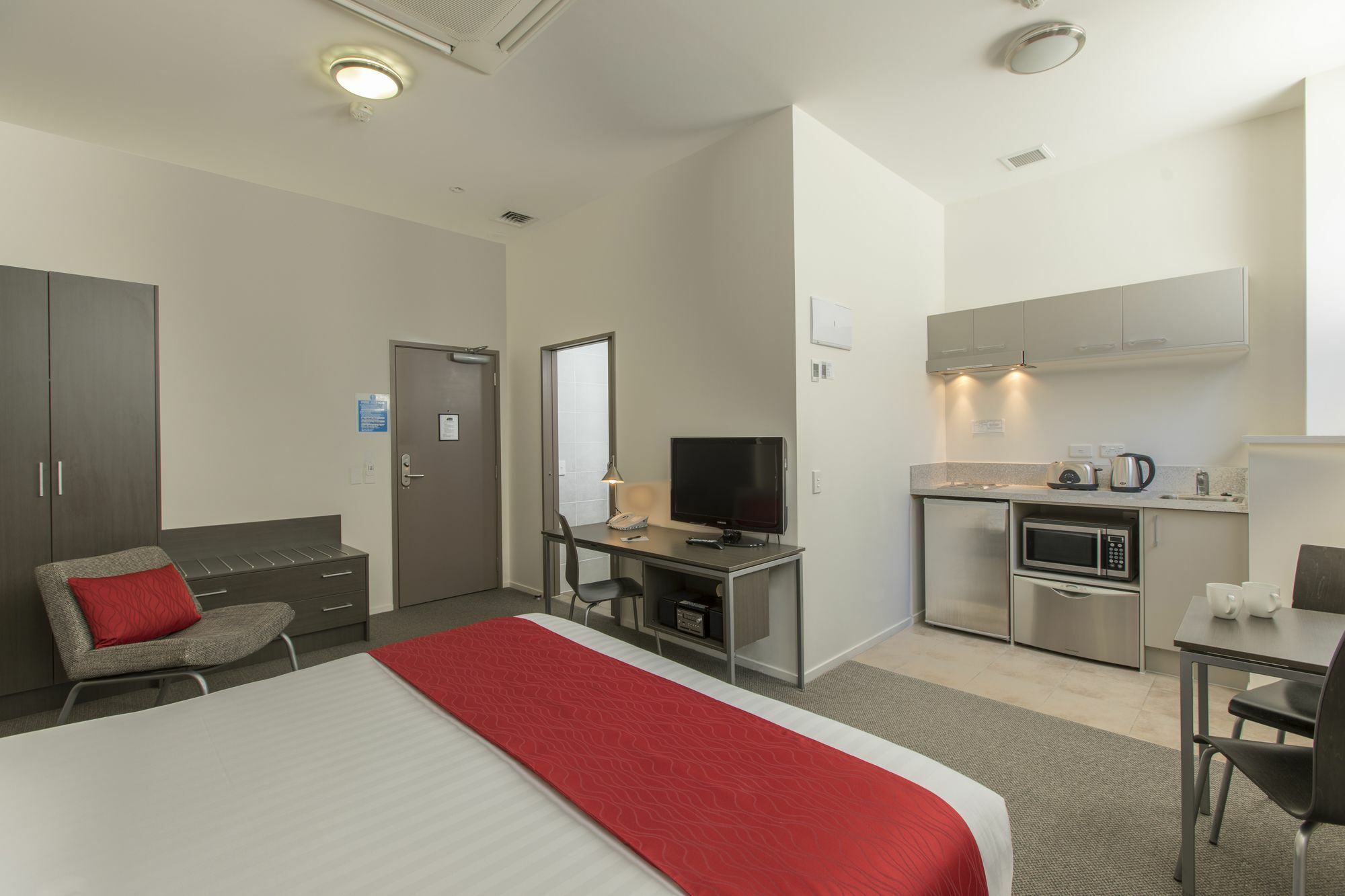 Quest New Plymouth Apartment Hotel Exterior foto